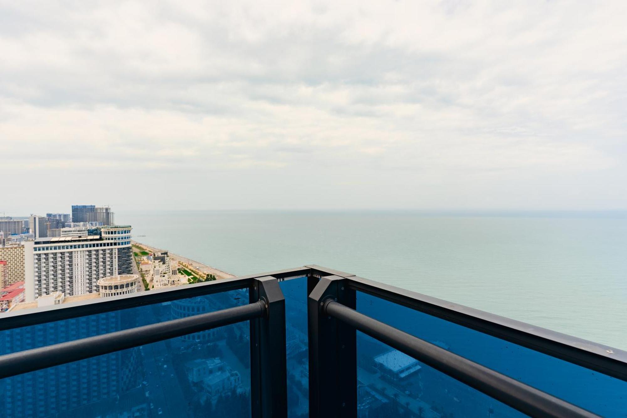 Habiby Orbi City Batumi Eksteriør billede