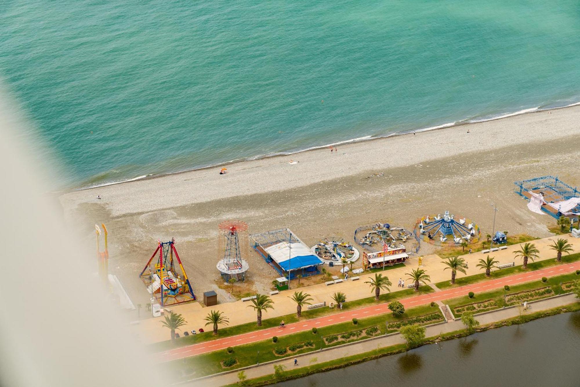 Habiby Orbi City Batumi Eksteriør billede